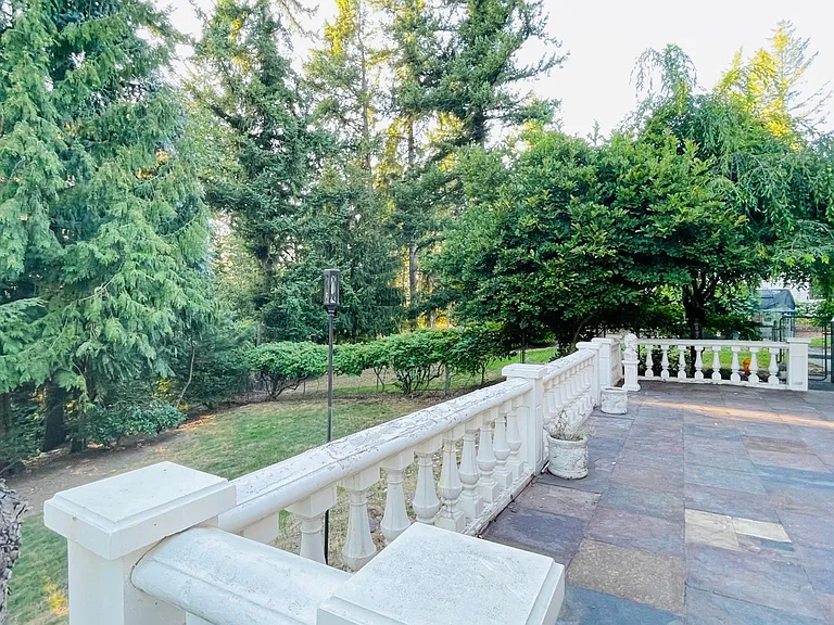 Front porch and garden area