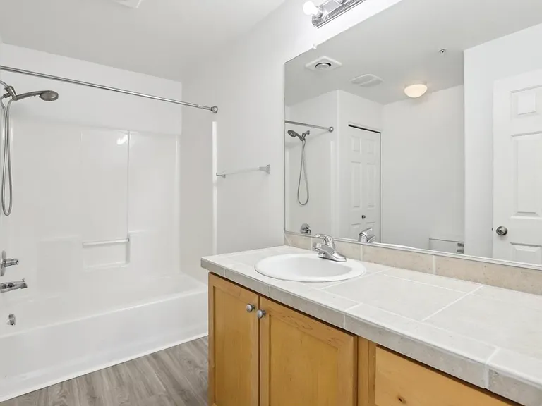 15120 SW Mallard Dr #204 — Photo 18