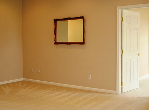 4th image of 1715 SE Grassland Ct