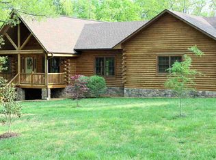 233 Deepwood Dr, Murray, KY 42071