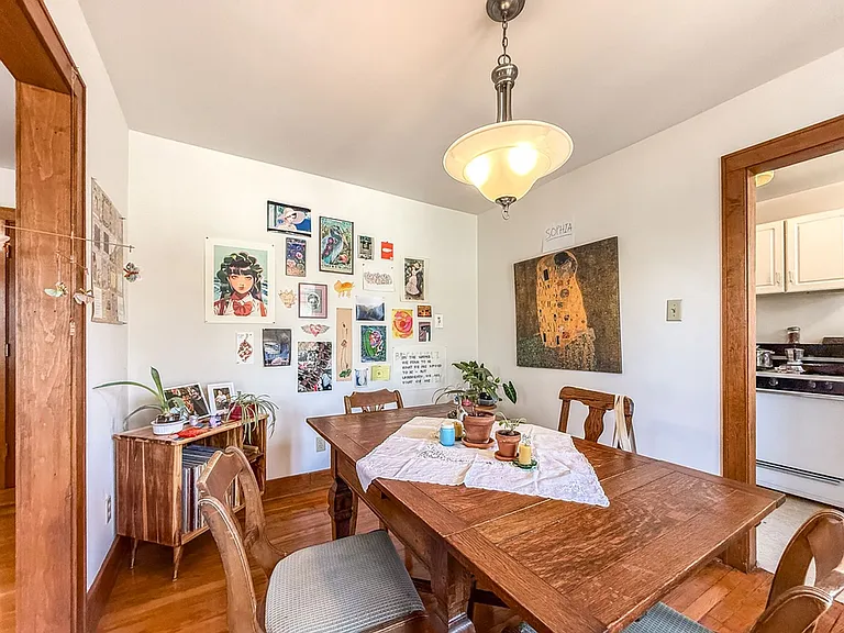 407 W Green St #4 — Photo 7