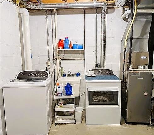 4th image of 34 School St