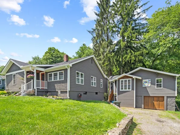 74 Park Dr, Waynesville, NC 28786