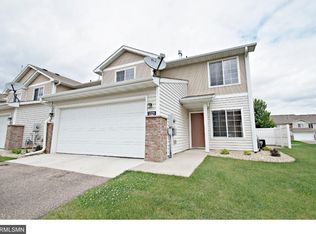 1321 Raintree Ln, Waconia, MN 55387