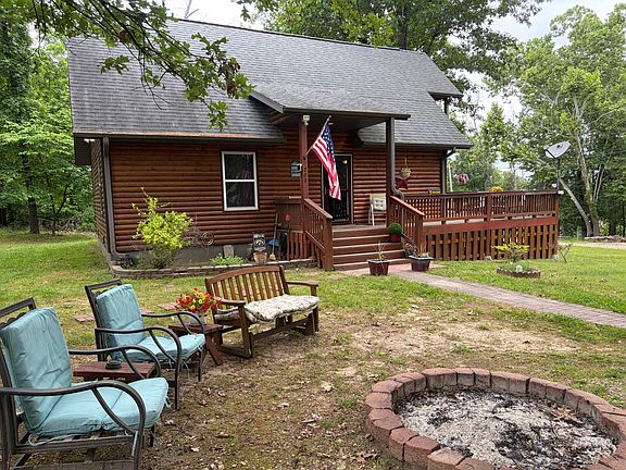 2nd image of 200 Indian Hills Lane