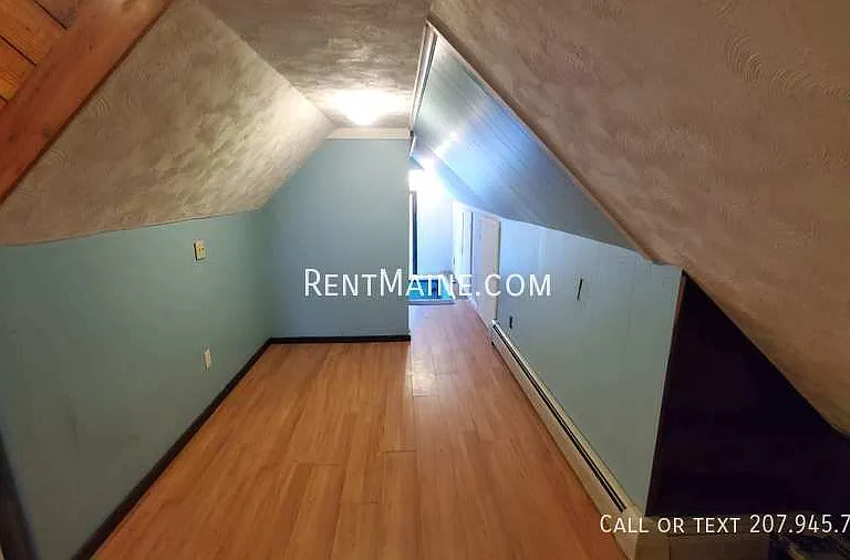 90 Clinton Ave #3 — Photo 6