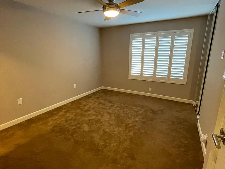 141 N Spruce Ave — Photo 11