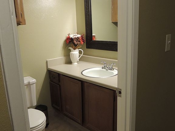 2nd image of 2528 W Berridge Ln Unit 217