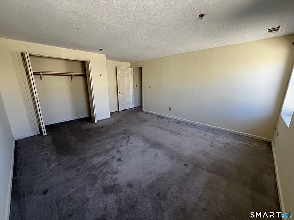 5th image of 427 Judd Square #427