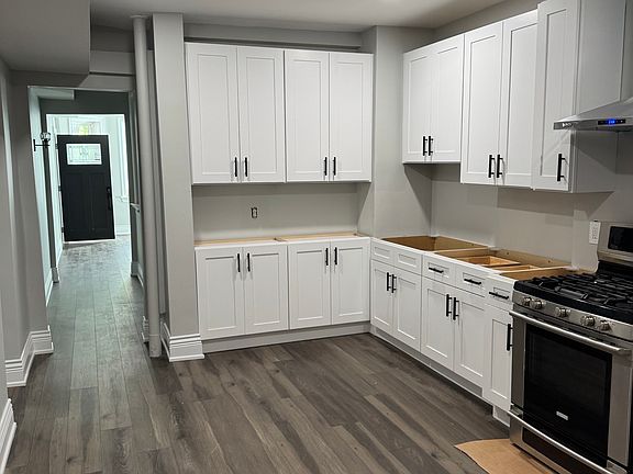 2nd image of 3107 N Central Park Ave Unit 1