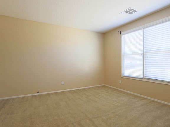 4th image of 11613 N 151st Dr