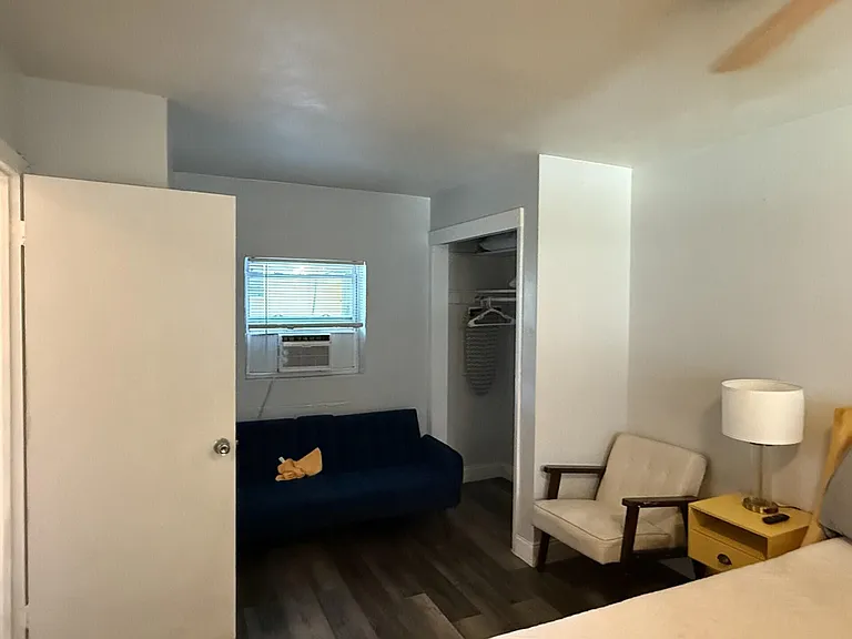 131 E 27th St #5 — Photo 6