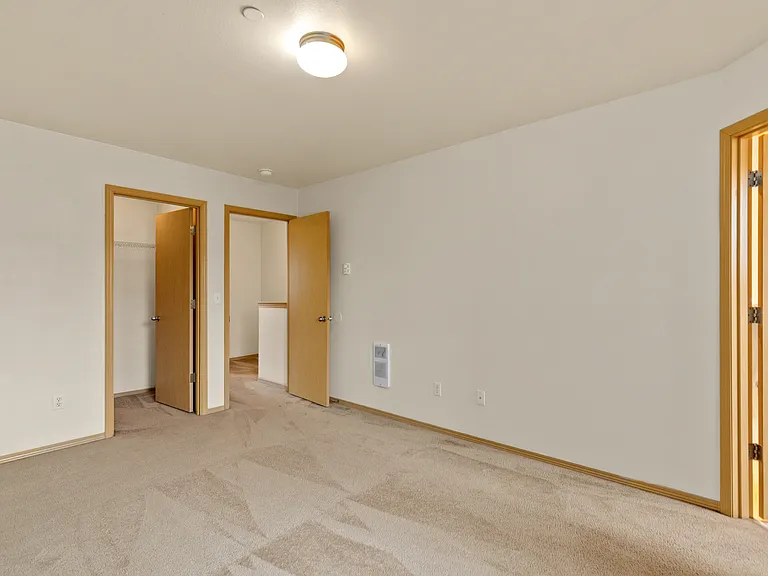 3402 S 43rd St #A — Photo 10