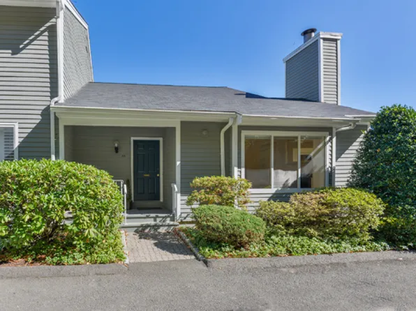 54 Glen Vw, Wilton, CT 06897