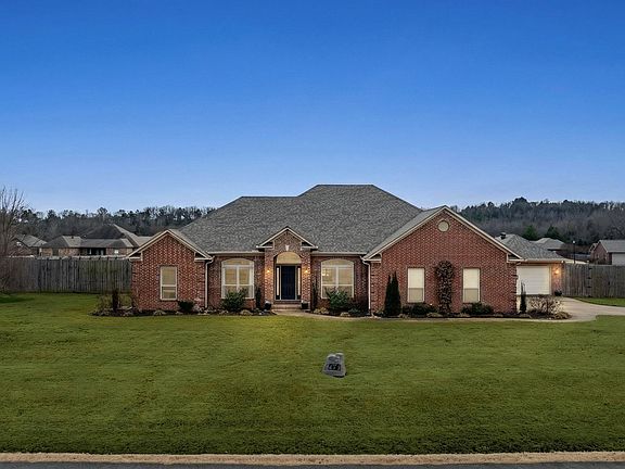 2nd image of 54 Colt Loop