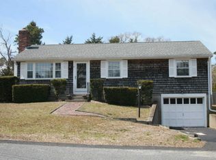 12 Bluebird Ln, Harwich, MA 02645