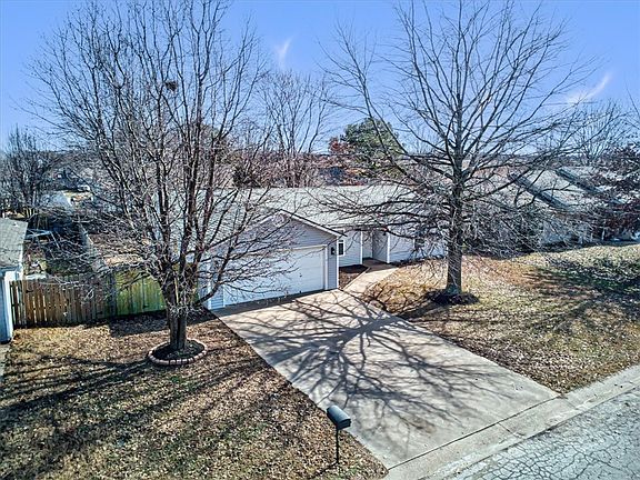 2nd image of 1579 Justin Ct