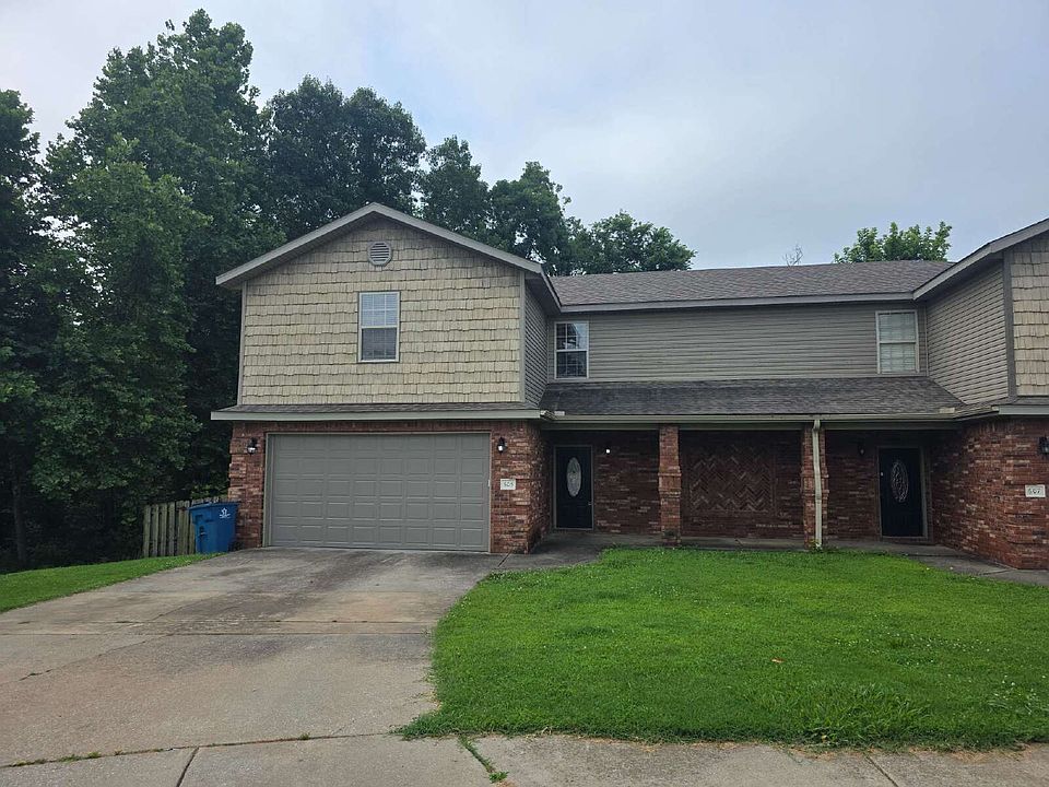 1st image of 605 NW 17th Ct