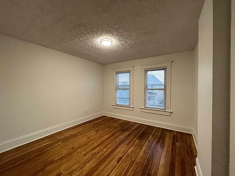 88 Hawkes Ave — Photo 23