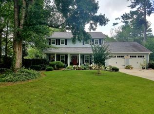 100 Groveland Dr, Peachtree City, GA 30269