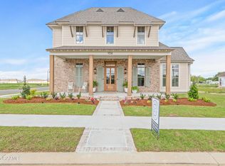 106 Sea Island Ln, Youngsville, LA 70592