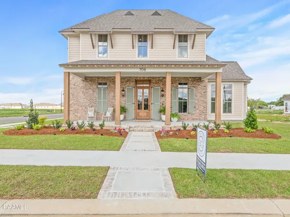 106 Sea Island Ln, Youngsville, LA 70592