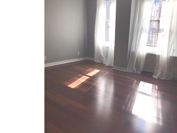 3rd image of 219 S 18th St #1524