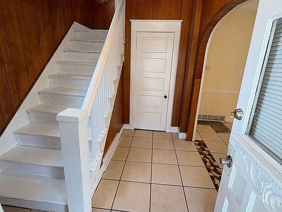 4th image of 1307 Jackson St