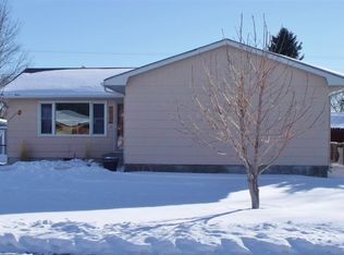 2339 Maple St, Sidney, NE 69162