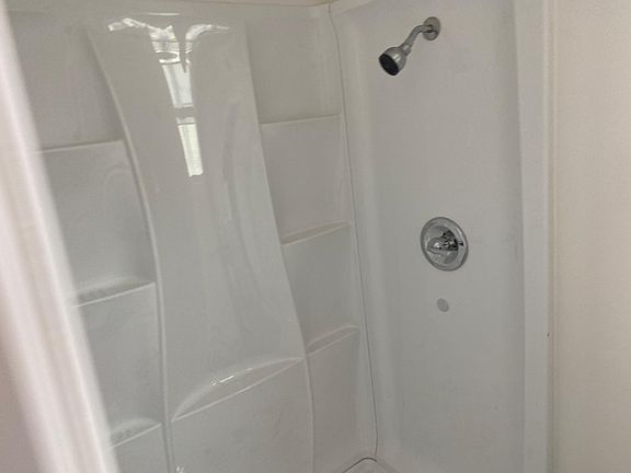 5th image of 96 Delancey St #B