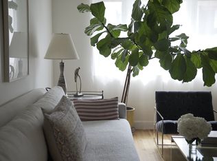 14542 Greenleaf St, Sherman Oaks, CA 91403