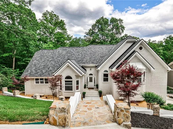 2682 Boulder Creek Dr NE, Roswell, GA 30075