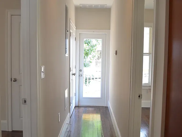 5 Sudan St #3 — Photo 5