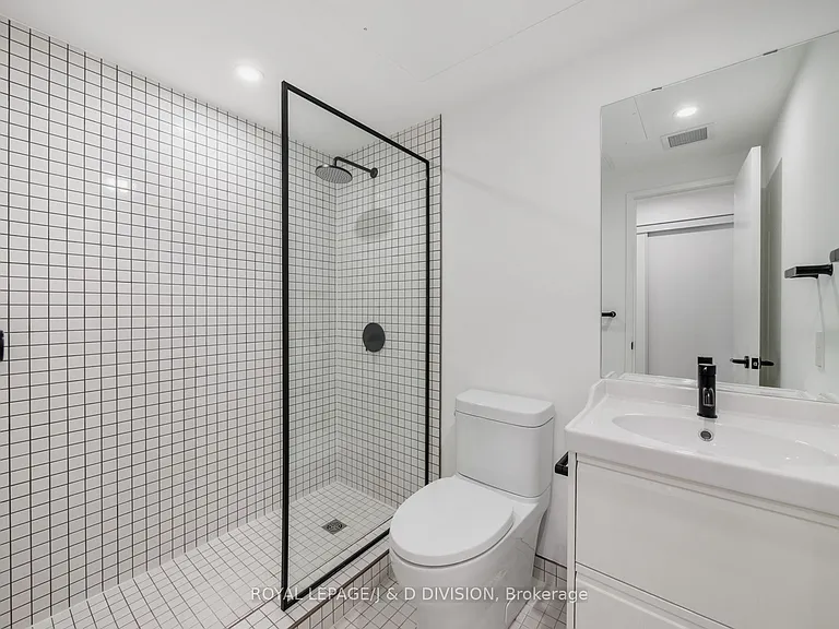 325 Sammon Ave #G3 — Photo 9