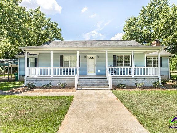 2nd image of 236 Blue Meadow Cir