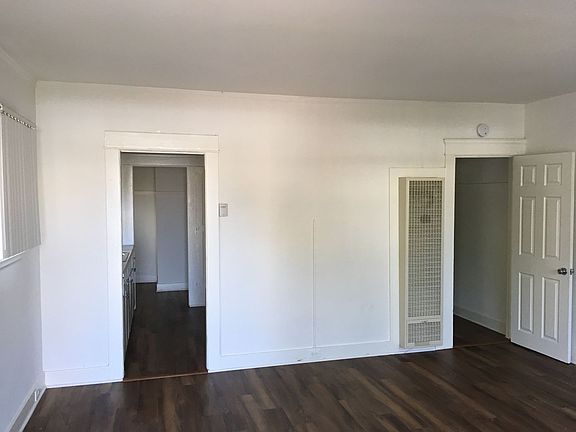 5th image of 1628-1634 N Stanton Pl