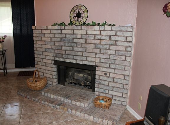 3rd image of 136 Briggs St