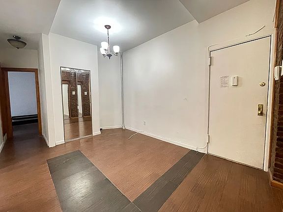 3rd image of 231 2nd Ave APT 6