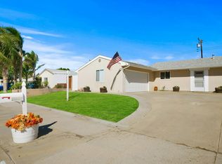 1867 Moore St, Simi Valley, CA 93065