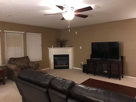 3rd image of 7163 Millet Ln