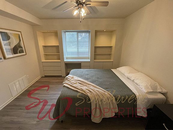 5th image of 1930 Crestridge Dr