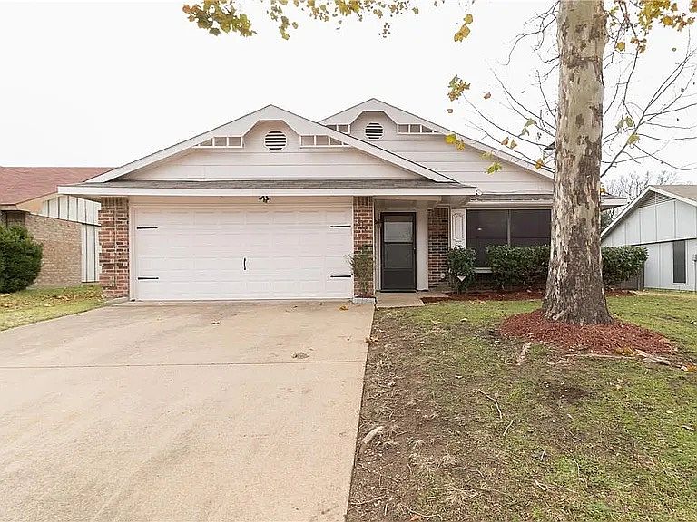 1st image of 217 Chasmier Way