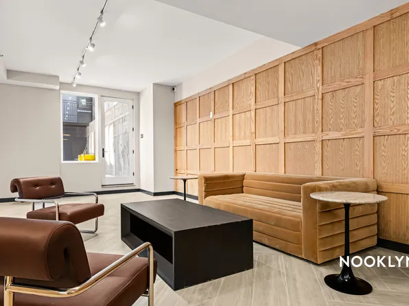 45 Lenox Road image 13 of 14