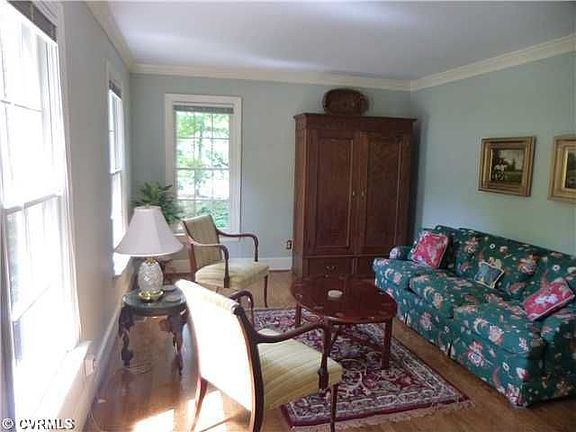 4th image of 5704 Regent Cir