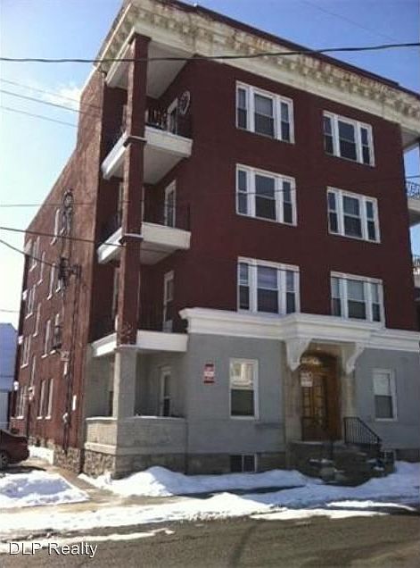 2nd image of 34 Lewis St APT 10