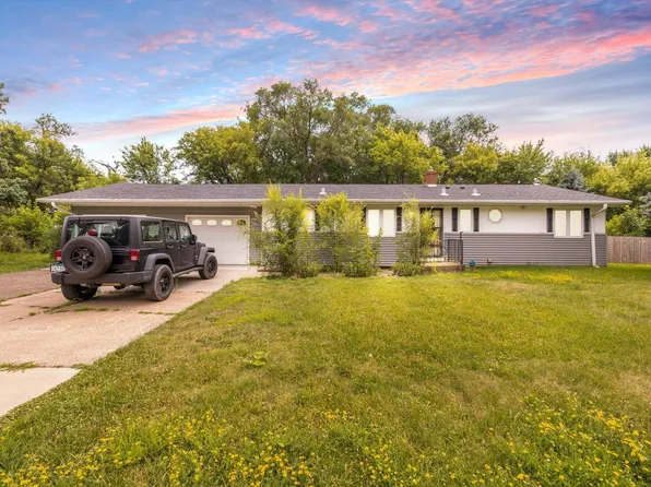 2656 Fremont Ave E, Maplewood, MN 55119