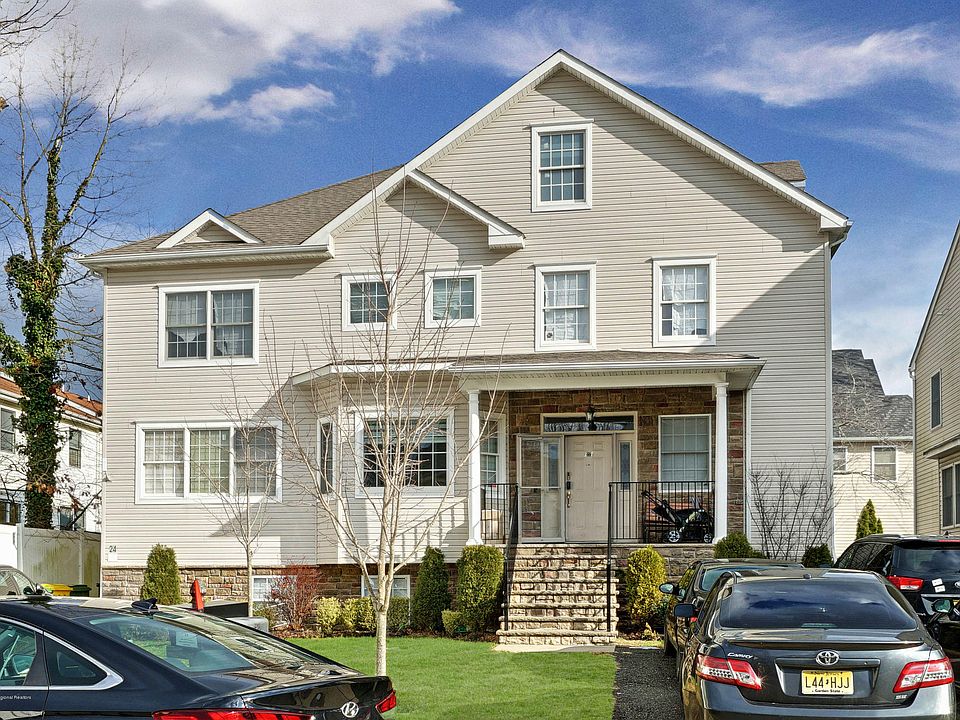 1st image of 22 N Apple St