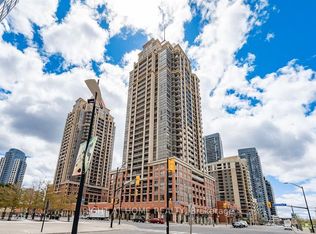 4090 Living Arts Dr #607, Mississauga, ON L5B 4M8