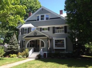 10 Norwood St, Winchester, MA 01890