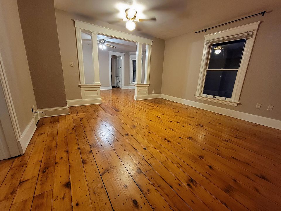 1st image of 216 S 2nd St